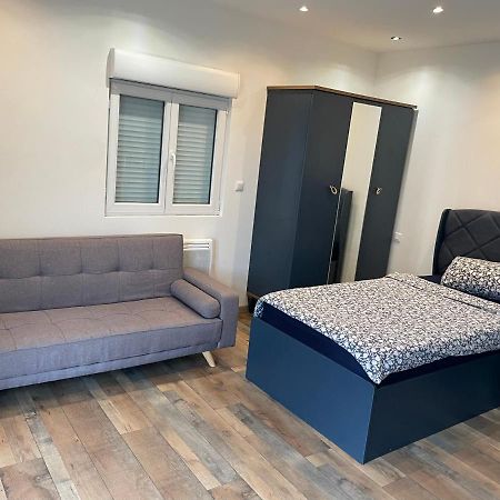 Апарт отель Studio 23 M2+Wifi +Parking Prive Уллен Экстерьер фото